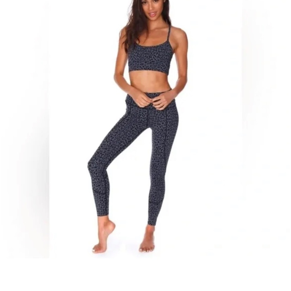 Varley Bedford Leggings  & Sports Bra - Gorgeous Midnight Cheetah